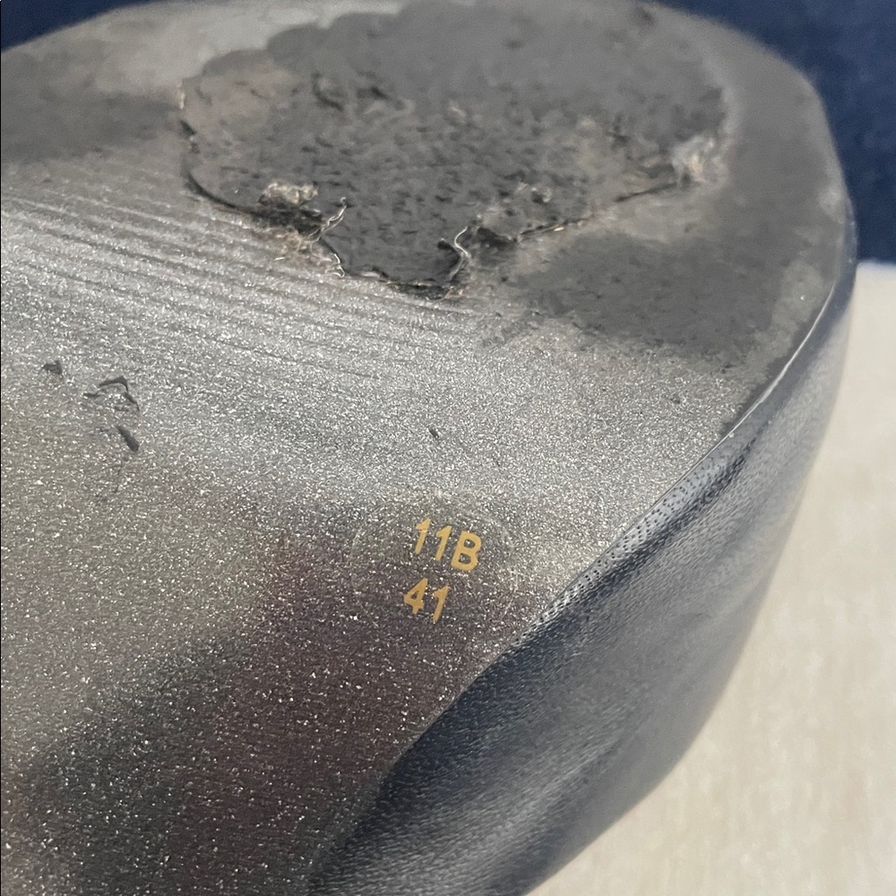 Jessica Simpson Classic Black Peep Toe Heels - Picture 7 of 7